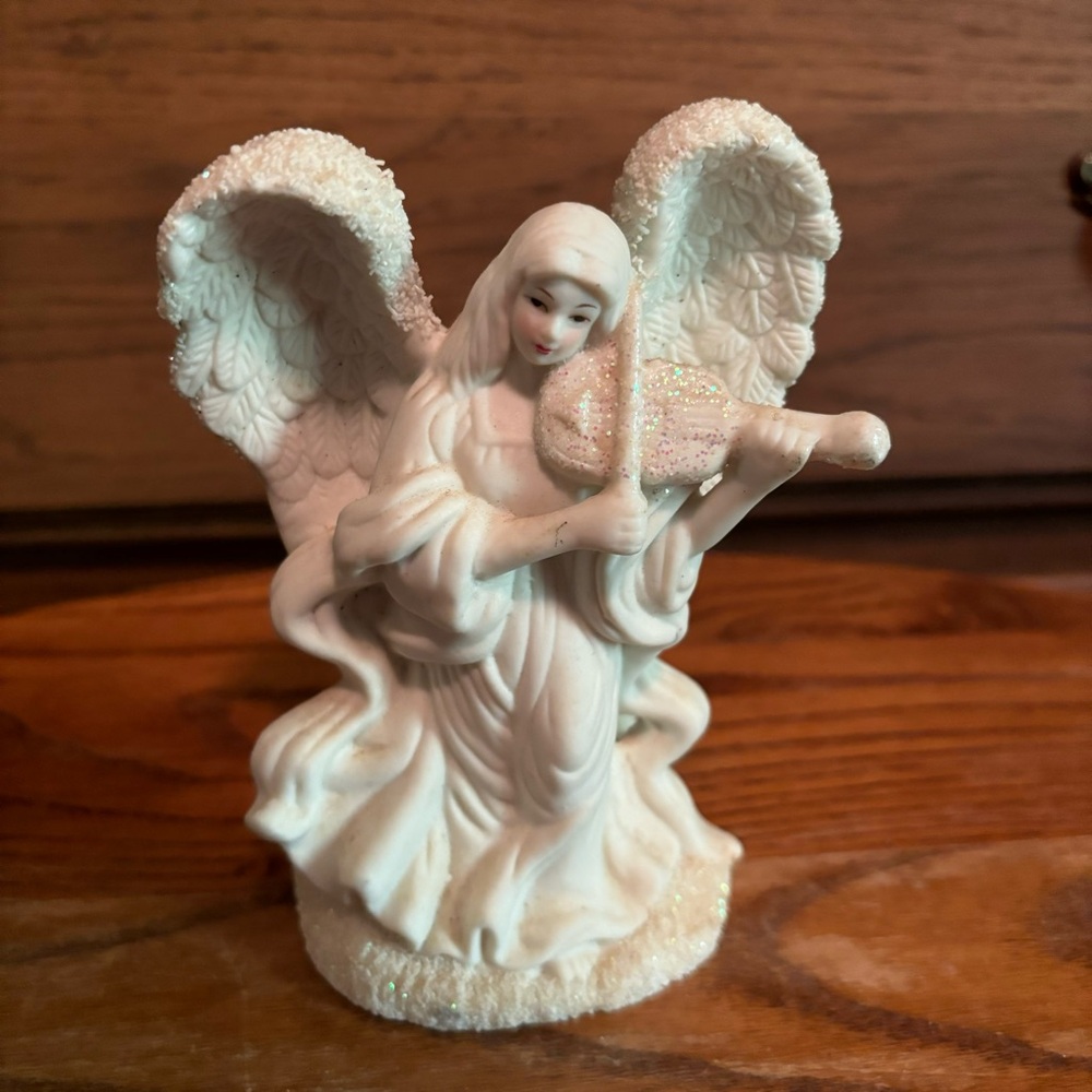 Vintage Glitter Winged White Angel with violin ceramic collectible figurine